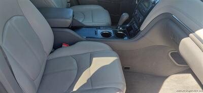 2016 Chevrolet Traverse LT   - Photo 13 - Medford, OR 97501
