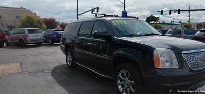 2008 GMC Yukon XL Denali   - Photo 7 - Medford, OR 97501