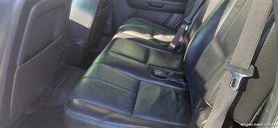 2012 Chevrolet Tahoe LT - Photo 4 - Medford, OR 97501