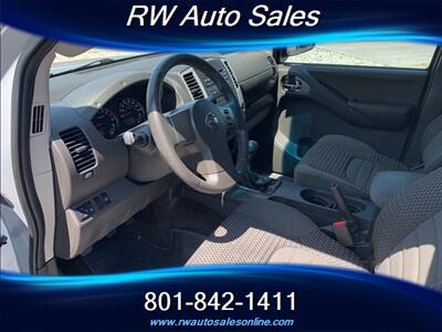 2010 Nissan Frontier SE V6   - Photo 5 - Tooele, UT 84074