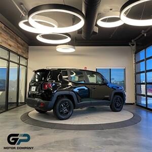 2021 Jeep Renegade Sport   - Photo 3 - Kaysville, UT 84037