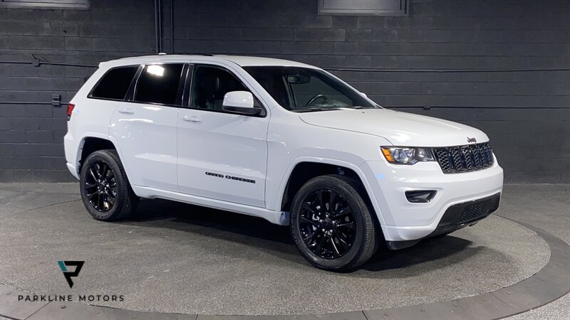 2020 Jeep Grand Cherokee Altitude   - Photo 1 - South Salt Lake City, UT 84115