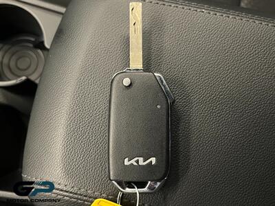 2023 Kia Sportage LX   - Photo 20 - Kaysville, UT 84037