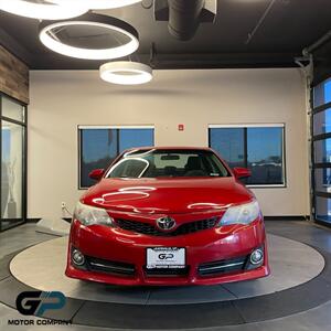 2014 Toyota Camry SE Sport   - Photo 8 - Kaysville, UT 84037