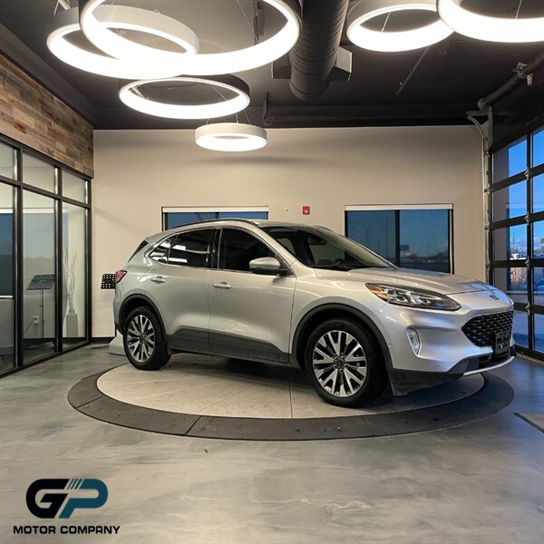 2020 Ford Escape Titanium   - Photo 1 - Kaysville, UT 84037