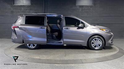 2023 Toyota Sienna Platinum 7 Passenger   - Photo 10 - South Salt Lake City, UT 84115