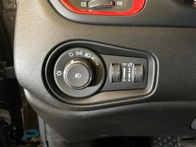 2020 Jeep Renegade Trailhawk   - Photo 18 - Kaysville, UT 84037