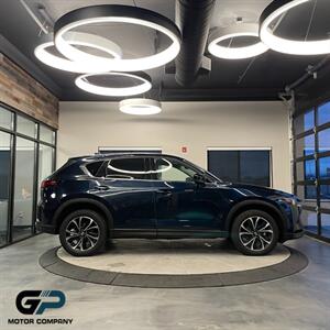 2023 Mazda CX-5 2.5 S Premium Package   - Photo 2 - Kaysville, UT 84037