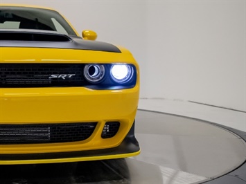 2018 Dodge Challenger SRT Demon   - Photo 10 - Nashville, TN 37217