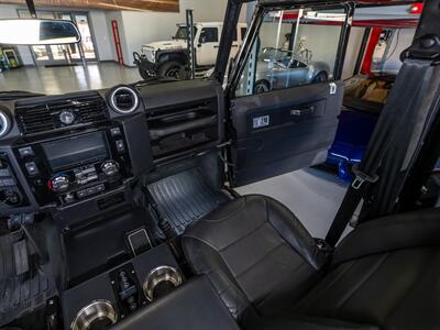 1986 Land Rover Defender V8   - Photo 36 - Nashville, TN 37217