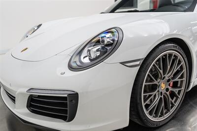 2017 Porsche 911 Carrera S  Cabriolet - Photo 113 - Nashville, TN 37217