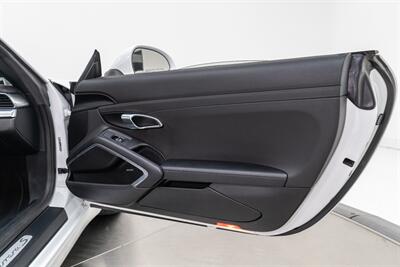 2017 Porsche 911 Carrera S  Cabriolet - Photo 60 - Nashville, TN 37217