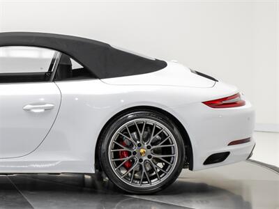 2017 Porsche 911 Carrera S  Cabriolet - Photo 100 - Nashville, TN 37217