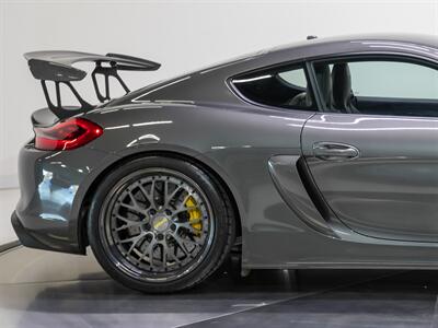 2016 Porsche Cayman GT4   - Photo 18 - Nashville, TN 37217