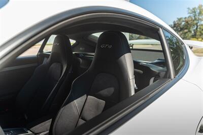 2016 Porsche Cayman GT4   - Photo 120 - Nashville, TN 37217