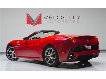 2013 Ferrari California   - Photo 3 - Nashville, TN 37217