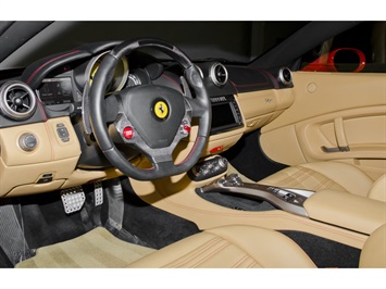 2013 Ferrari California   - Photo 42 - Nashville, TN 37217