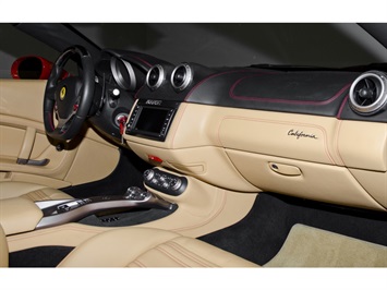 2013 Ferrari California   - Photo 41 - Nashville, TN 37217