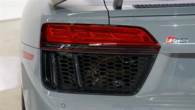 2017 Audi R8 5.2 quattro V10 Plus   - Photo 20 - Nashville, TN 37217