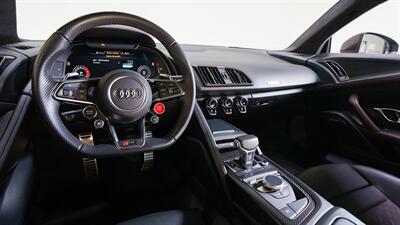 2017 Audi R8 5.2 quattro V10 Plus   - Photo 63 - Nashville, TN 37217