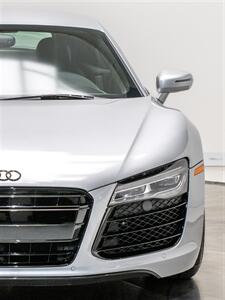 2014 Audi R8 5.2 quattro   - Photo 96 - Nashville, TN 37217