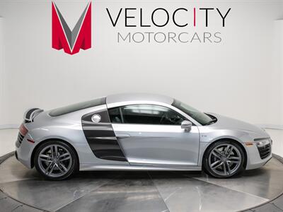 2014 Audi R8 5.2 quattro   - Photo 14 - Nashville, TN 37217