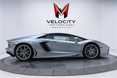 2013 Lamborghini Aventador LP700-4 - Photo 7 - Nashville, TN 37217