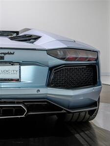 2013 Lamborghini Aventador LP 700-4   - Photo 54 - Nashville, TN 37217