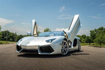 2013 Lamborghini Aventador LP700-4 - Photo 108 - Nashville, TN 37217