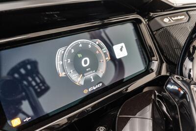 2023 Harley-Davidson Road Glide CVO Road Glide   - Photo 34 - Nashville, TN 37217
