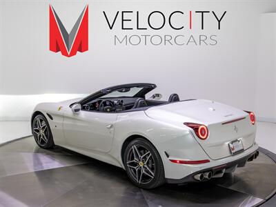 2016 Ferrari California T   - Photo 16 - Nashville, TN 37217