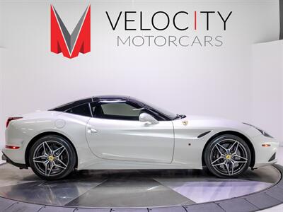 2016 Ferrari California T   - Photo 5 - Nashville, TN 37217