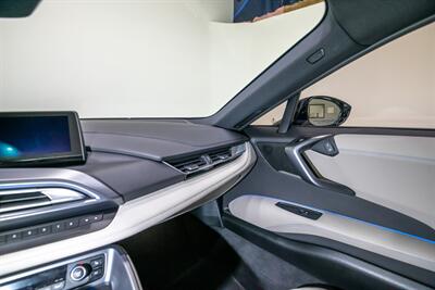 2014 BMW i8   - Photo 67 - Nashville, TN 37217