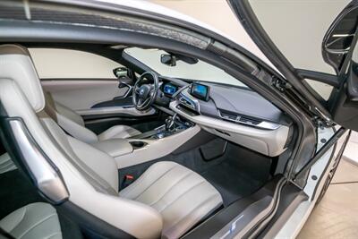 2014 BMW i8   - Photo 47 - Nashville, TN 37217