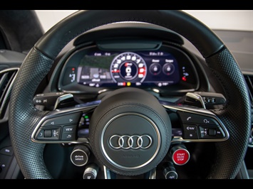 2017 Audi R8 5.2 quattro V10 Plus   - Photo 20 - Nashville, TN 37217