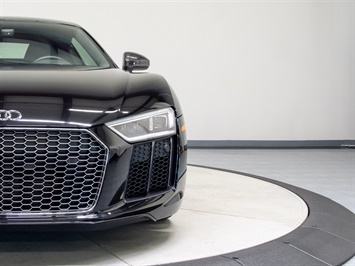 2017 Audi R8 5.2 quattro V10 Plus   - Photo 10 - Nashville, TN 37217