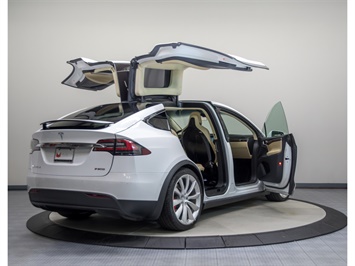 2016 Tesla Model X P90D Signature Edition   - Photo 19 - Nashville, TN 37217