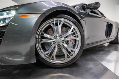 2015 Audi R8 5.2 quattro   - Photo 74 - Nashville, TN 37217