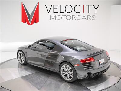 2015 Audi R8 5.2 quattro   - Photo 18 - Nashville, TN 37217