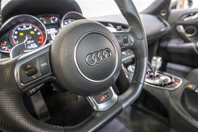 2015 Audi R8 5.2 quattro   - Photo 67 - Nashville, TN 37217