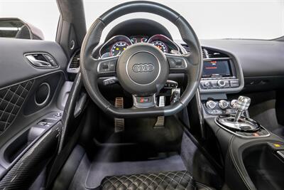 2015 Audi R8 5.2 quattro   - Photo 68 - Nashville, TN 37217