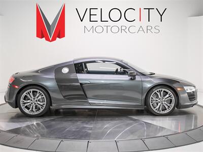 2015 Audi R8 5.2 quattro   - Photo 6 - Nashville, TN 37217