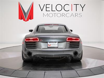 2015 Audi R8 5.2 quattro   - Photo 8 - Nashville, TN 37217