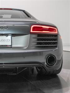 2015 Audi R8 5.2 quattro   - Photo 23 - Nashville, TN 37217