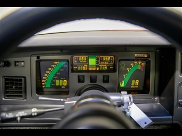 1986 Chevrolet Corvette   - Photo 20 - Nashville, TN 37217