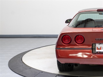 1986 Chevrolet Corvette   - Photo 12 - Nashville, TN 37217