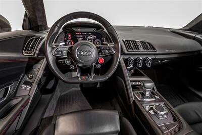 2017 Audi R8 5.2 quattro V10 Plus   - Photo 70 - Nashville, TN 37217