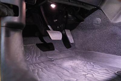 2020 Jeep Gladiator Sport   - Photo 24 - Nashville, TN 37217