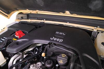 2020 Jeep Gladiator Sport   - Photo 81 - Nashville, TN 37217