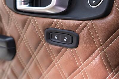 2020 Jeep Gladiator Sport   - Photo 46 - Nashville, TN 37217